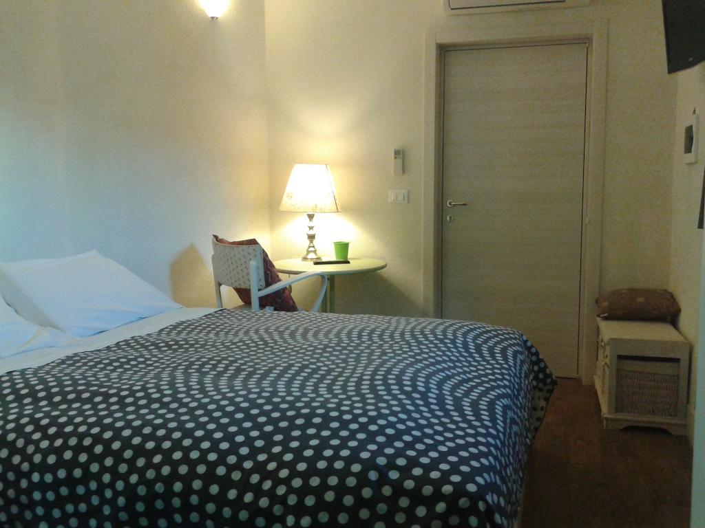 Hotel Bella Napoli Ristorante & Spa Фоджиа Номер фото